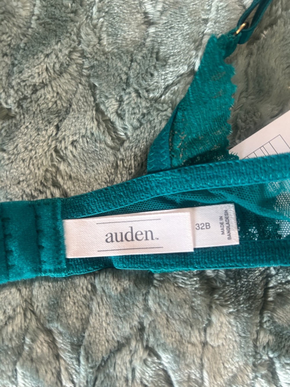 Auden Lace Underwire Bra in Black and Teal - Picture 5 of 5